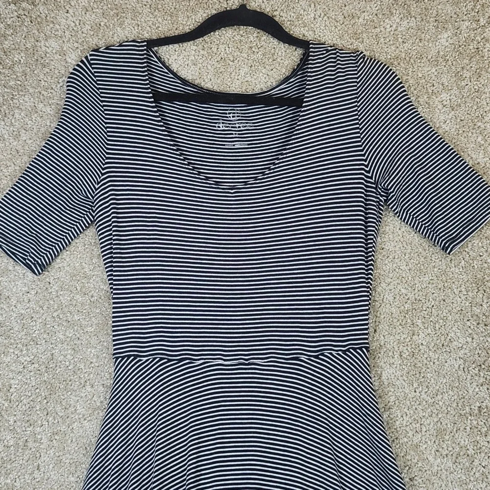 Decree Skater Dress Black White Striped Rayon Spandex Casual V-Neck Medium